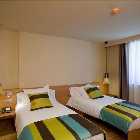 Apartaments Vall De Nuria ケラルブス 部屋 写真
