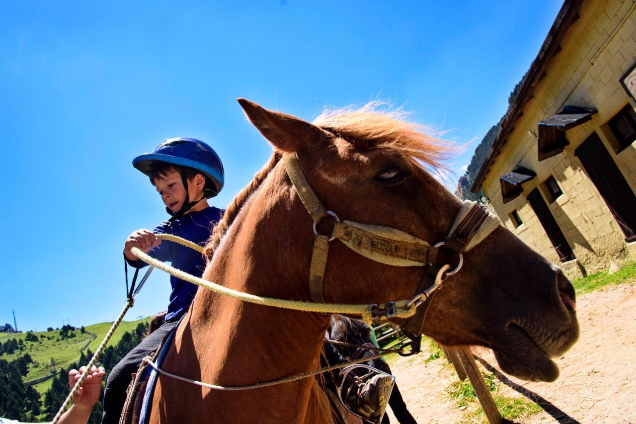 Apartaments Vall De Nuria ケラルブス エクステリア 写真